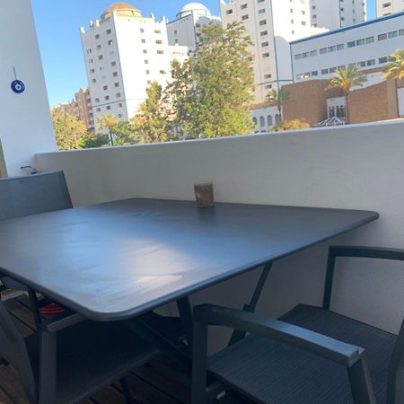 Modern Apartment Ideally Located 포티마오 외부 사진